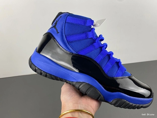 Air Jordan CT8012-400 Compact 671 11 0726